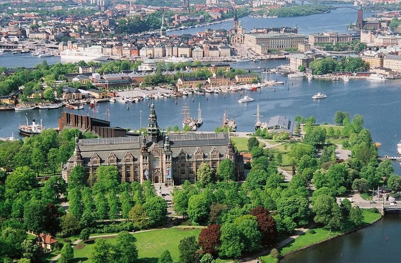 193714-Djurgarden, Stockholm (bron Wikipedia)-909df3-original-1453301145