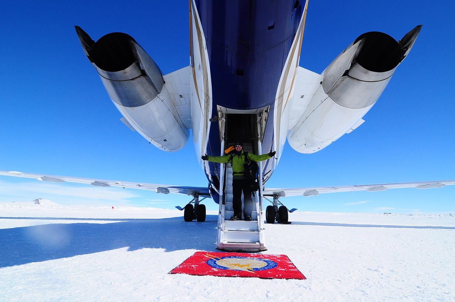 First-steps-on-Antarctica_WD