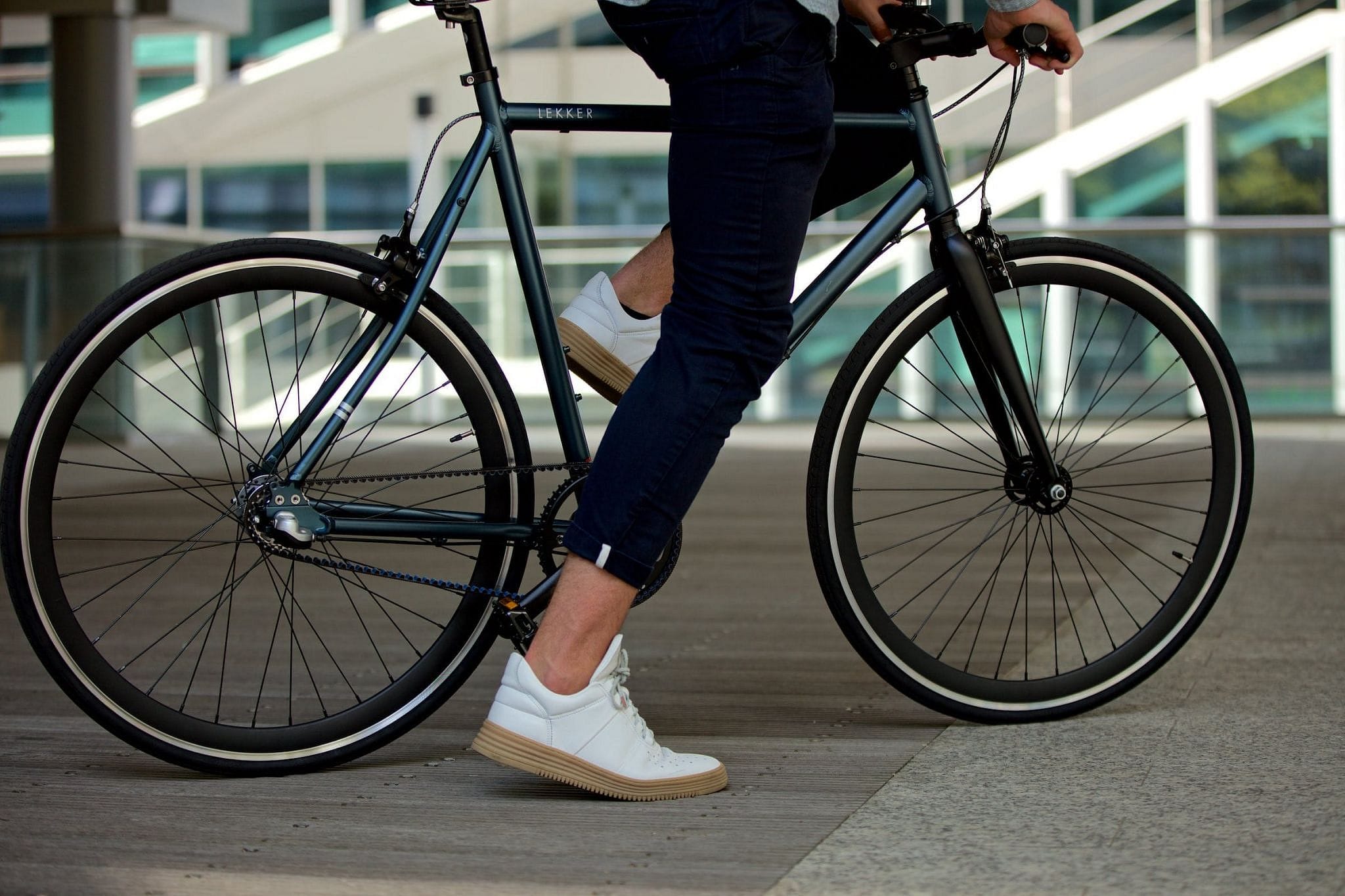 is 'm: De high-end van Lekker Bikes van nu, de Amsterdam Elite Luxe