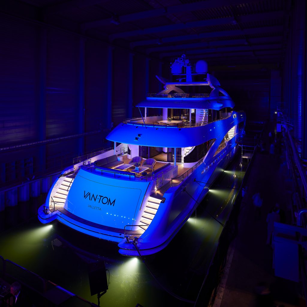 Heesen Yachts project alba VanTom Pure Luxe
