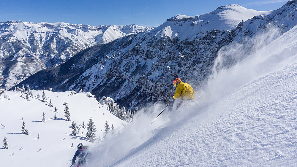 heli-skiën ski snowboarden wintersport extreme sports Pure Luxe