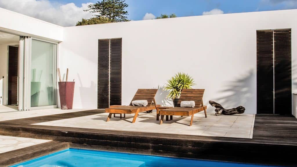 white exclusive villas & suites resort Portugal Azoren Pure Luxe