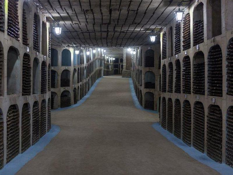 Grootste wijnkelder ter wereld Pure Luxe