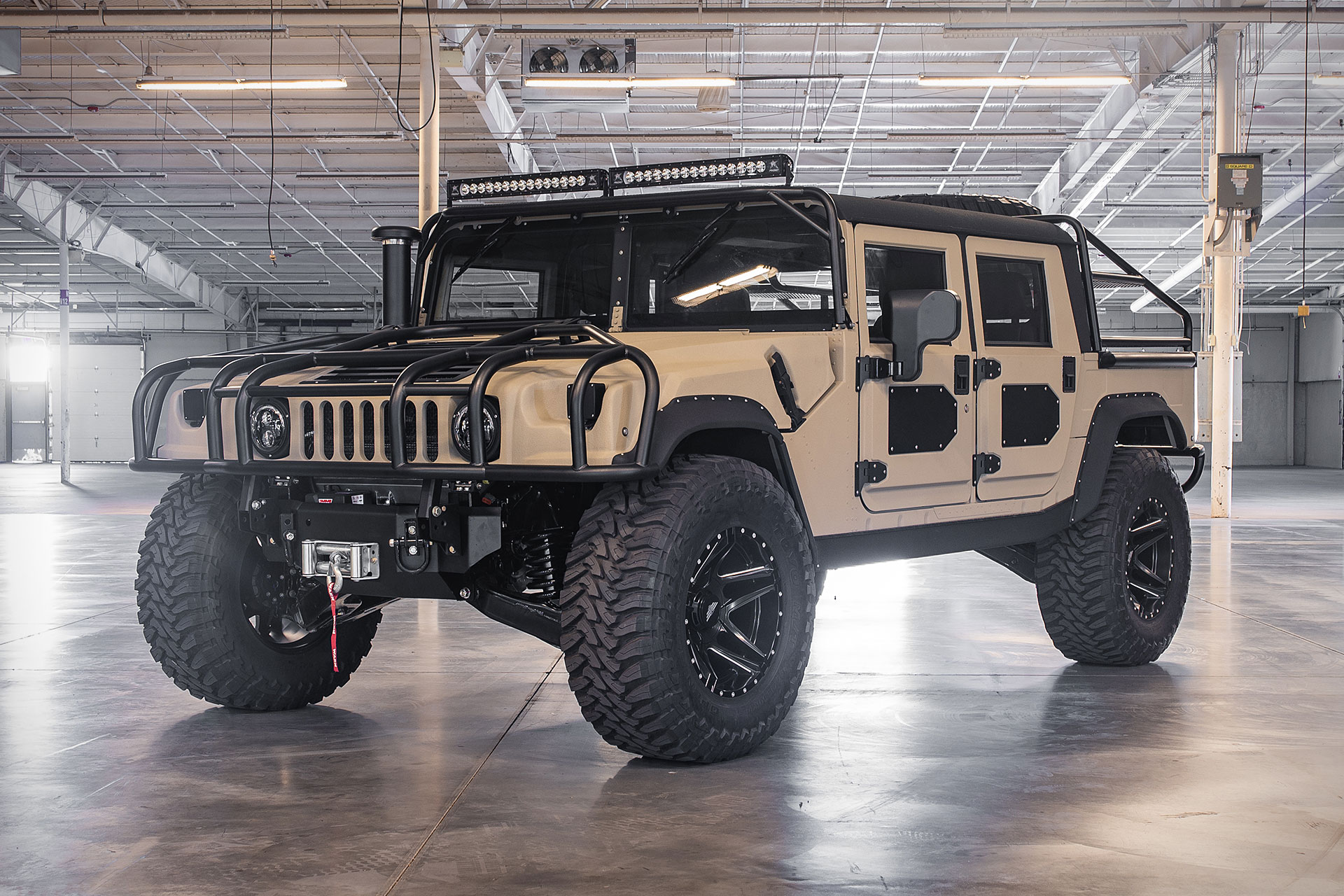 Hummer H1 Mil-spec baja SUV Pure Luxe