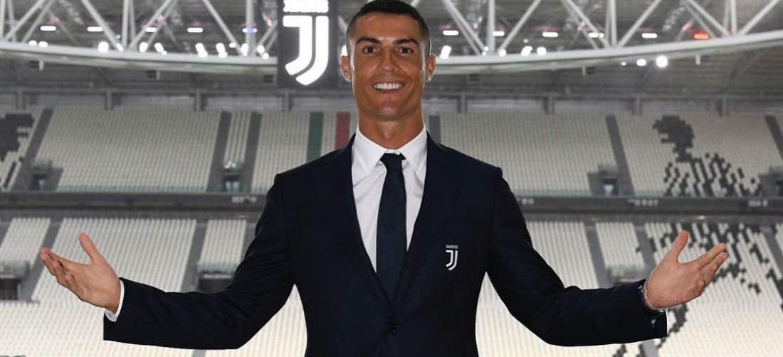 Cristiano Ronaldo verdient meer per minuut dan de meesten van ons per maand Pure Luxe Cristiano Ronaldo verdient meer per minuut dan de meesten van ons per maand Pure Luxe