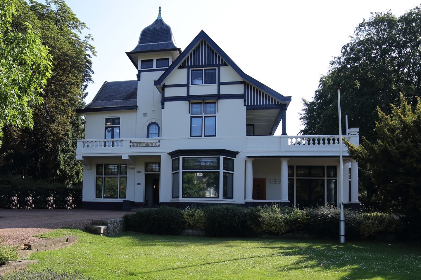 lijden rand helder Het duurste huis dat te koop staat in de provincie Groningen - Pure Luxe