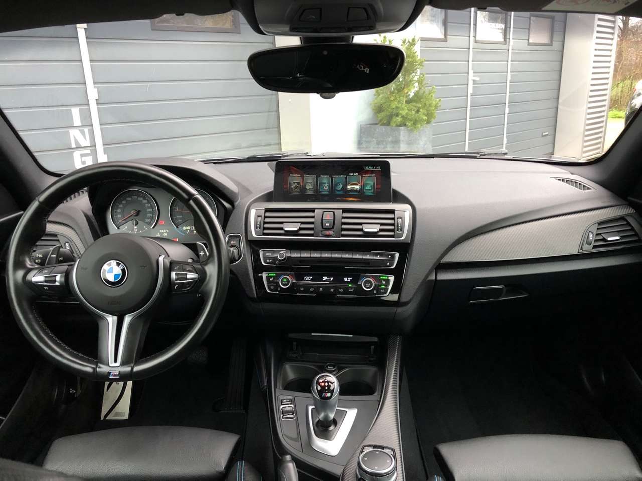 BMW-M2-2