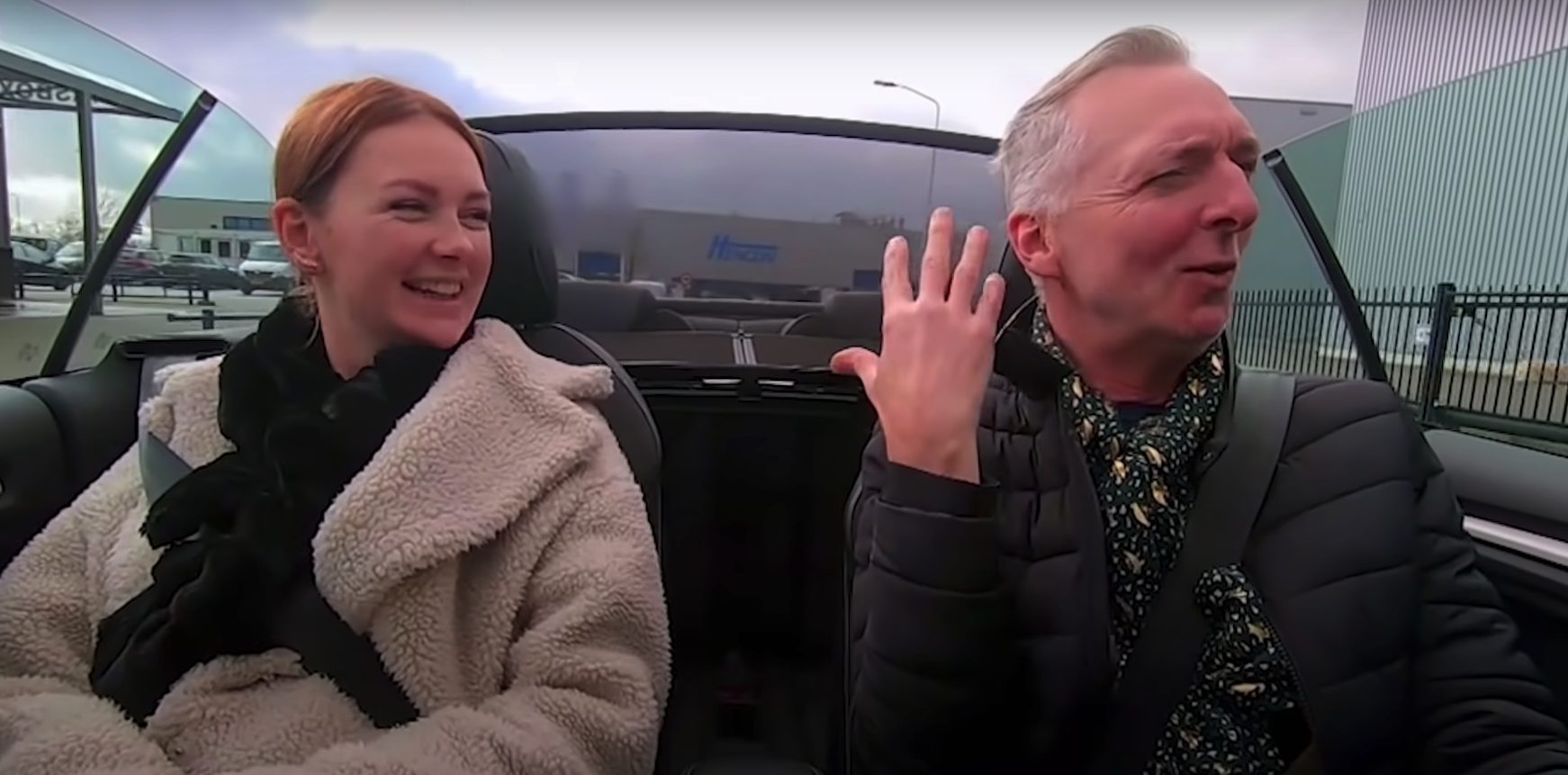 Martien Meiland koopt een sportieve cabriolet - Pure Luxe