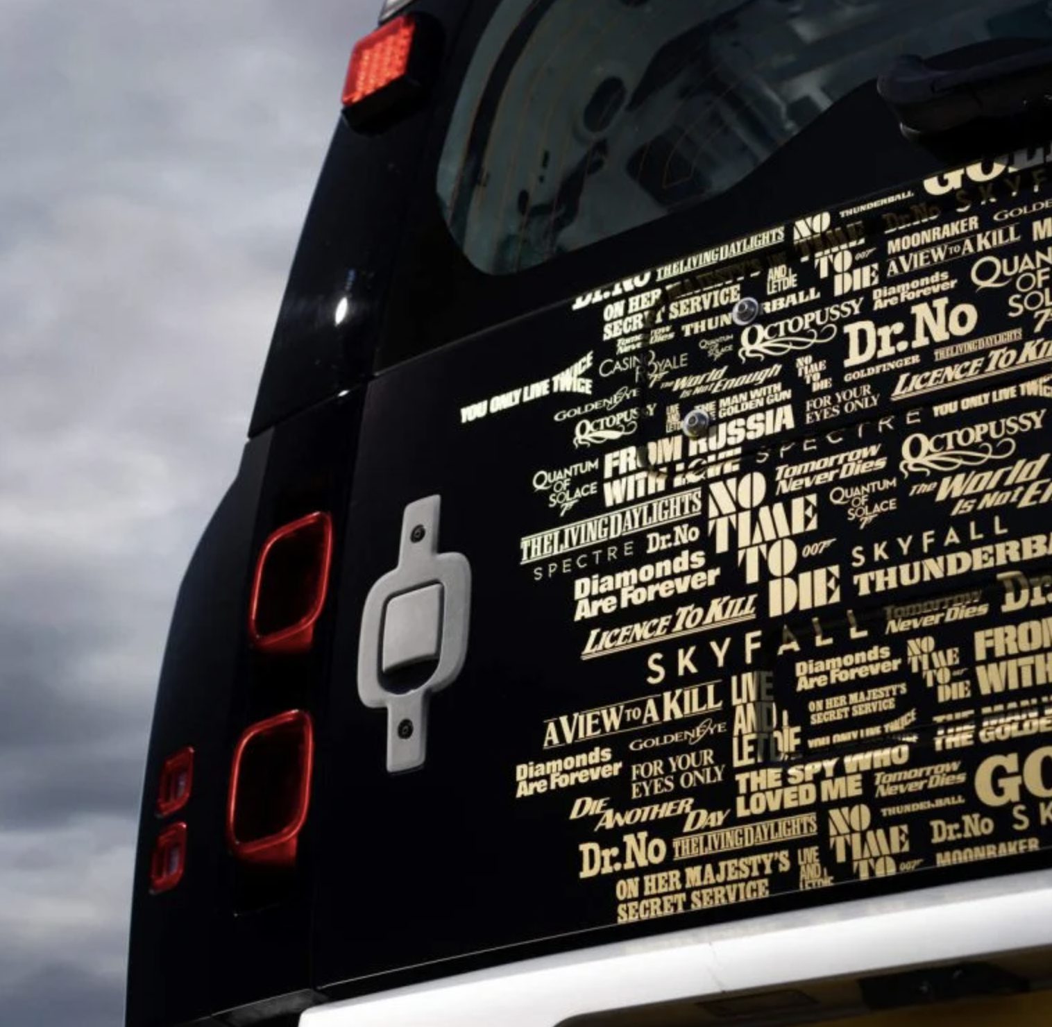 SUV