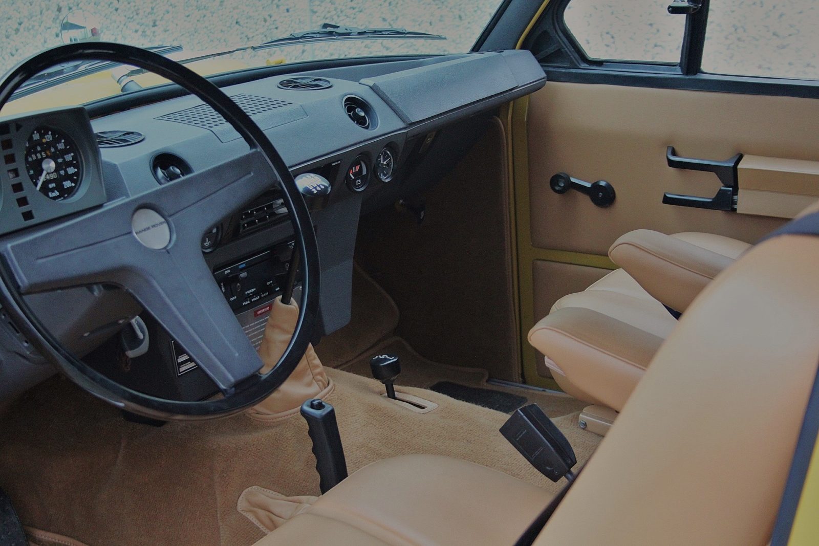 Range Rover S1