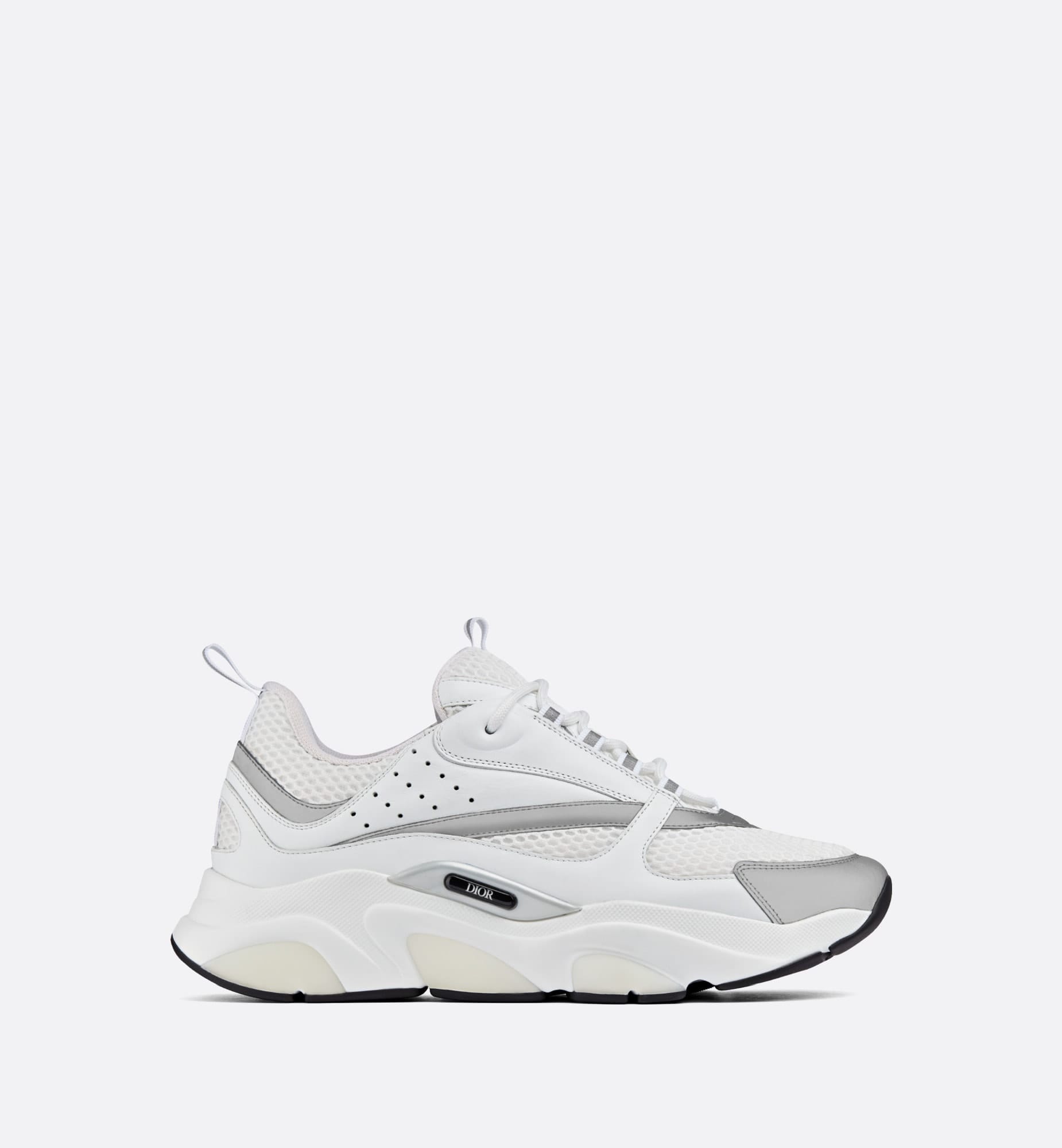 De top luxe simpele sneakers: een overzicht van de meest exclusieve merken